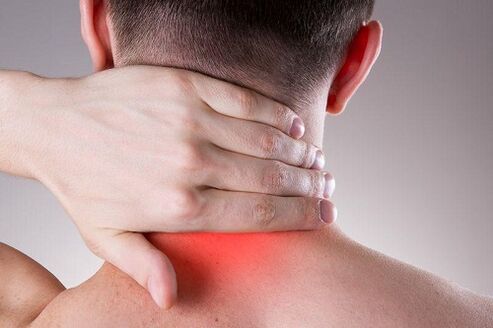 Dolore all'osteocondrosi nel collo
